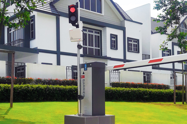 barrier with traffic light x clone