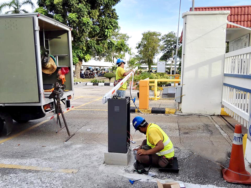 BRD05 - MAG Extra Wide Inductance (EWI) Vehicle Loop Detector 1 barrier gate installation