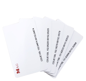 CDUE130L thin proximity access card combines UHF and EM for long-range scanning in AR300U environments.